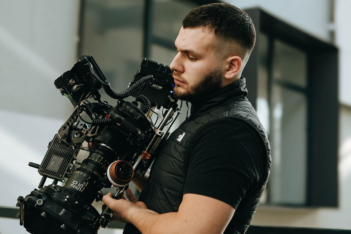 David Šipka: Istražujem emocije i narativ u jednom neprekinutom kadru