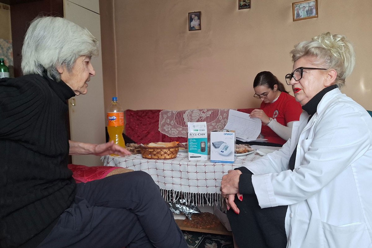 Razgovor i druženje kao terapija