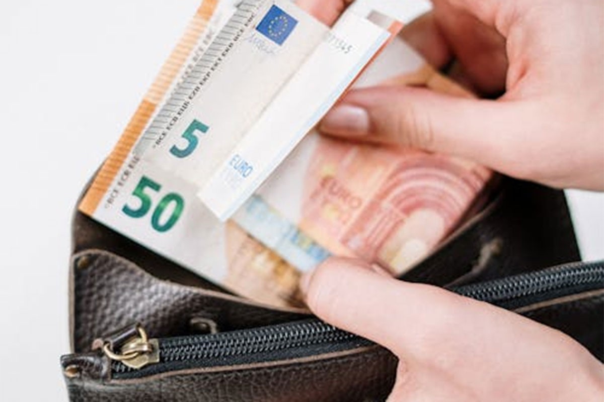 Marko i Andrijana vratili vlasnici novčanik sa 50.000 evra, pa odbili njenu ponudu