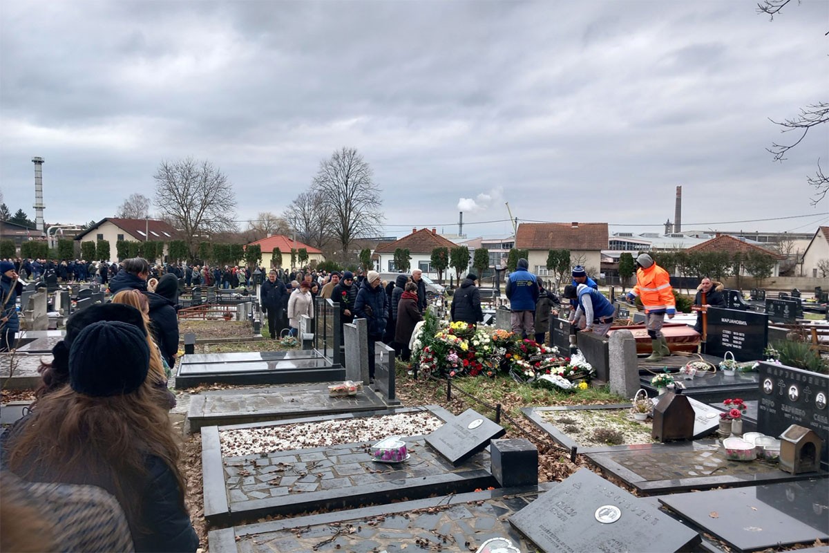 Sahranjen akademski slikar Predrag Marjanović