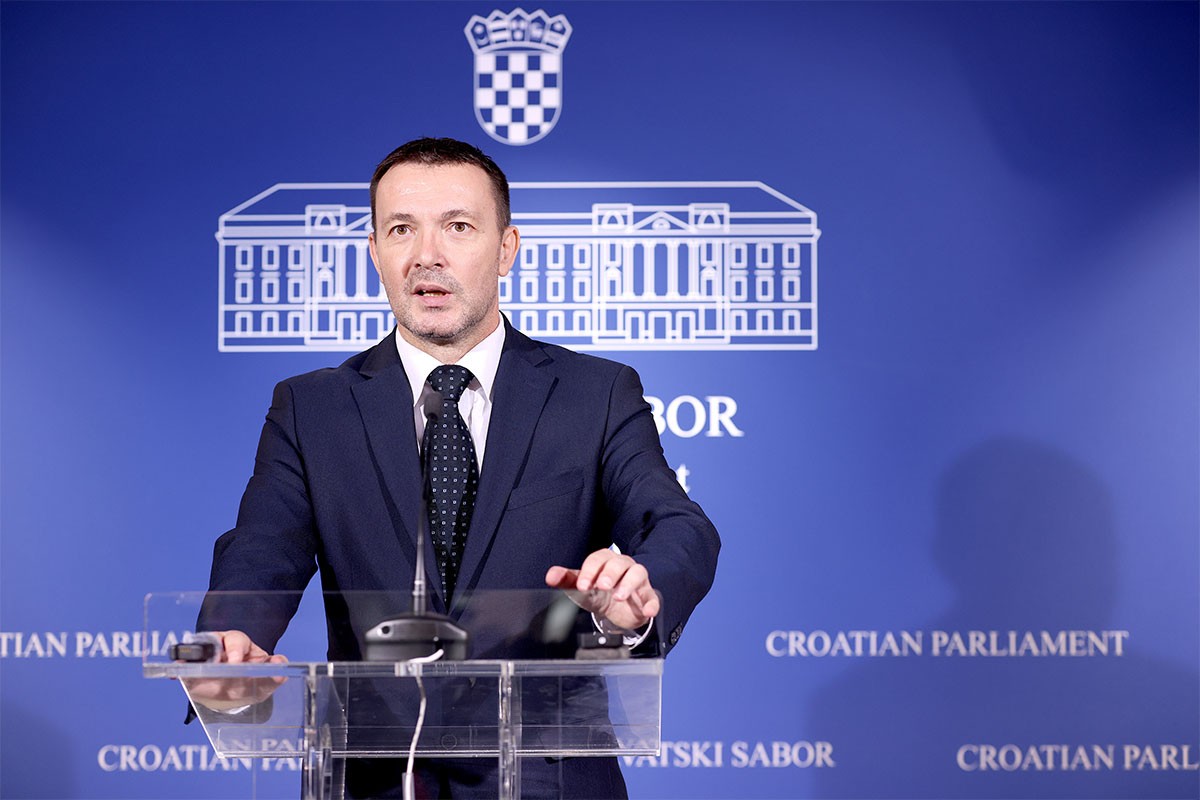 Hrvatski sabor odbio da objavi Baukovu čestitku Milanoviću