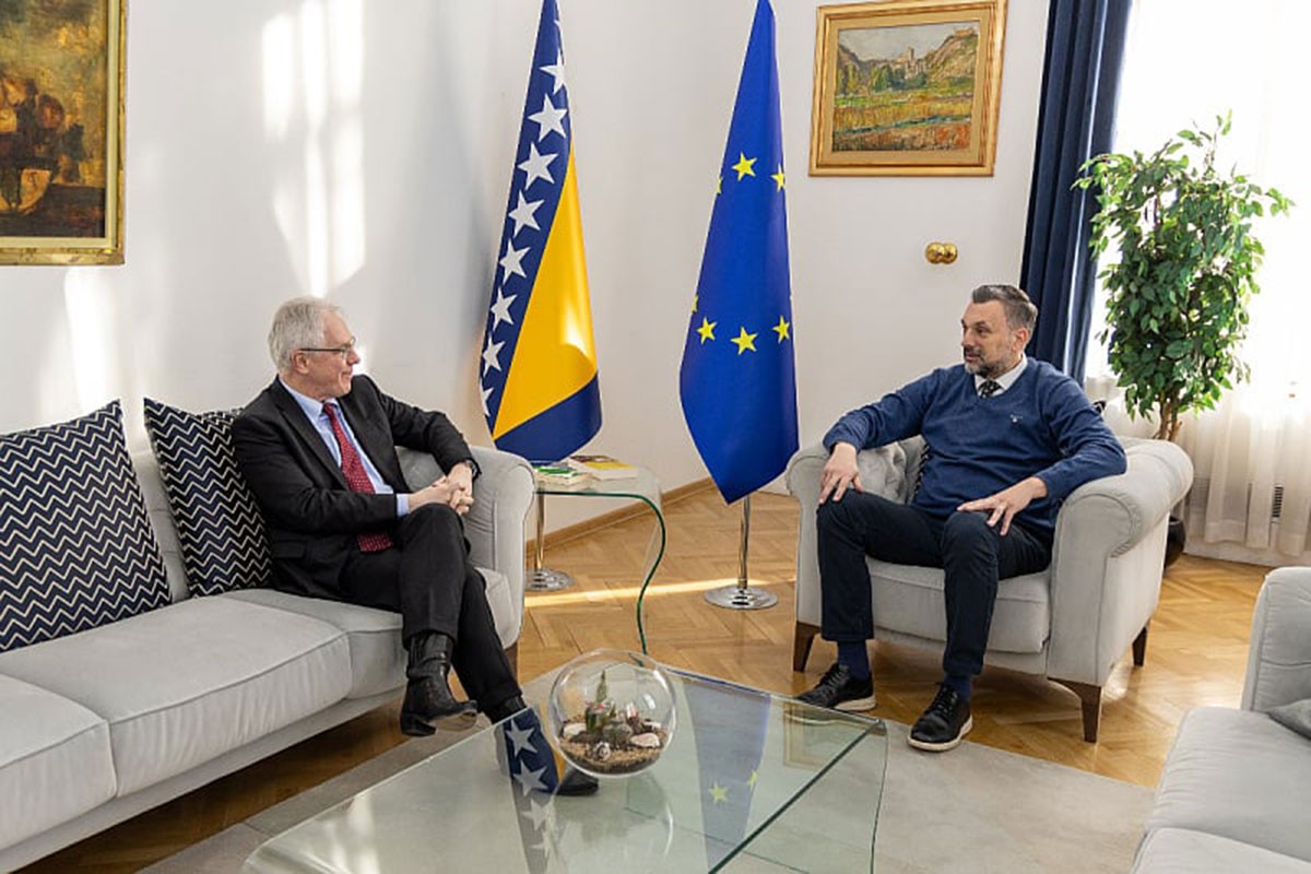 Marfi razgovarao sa Konakovićem