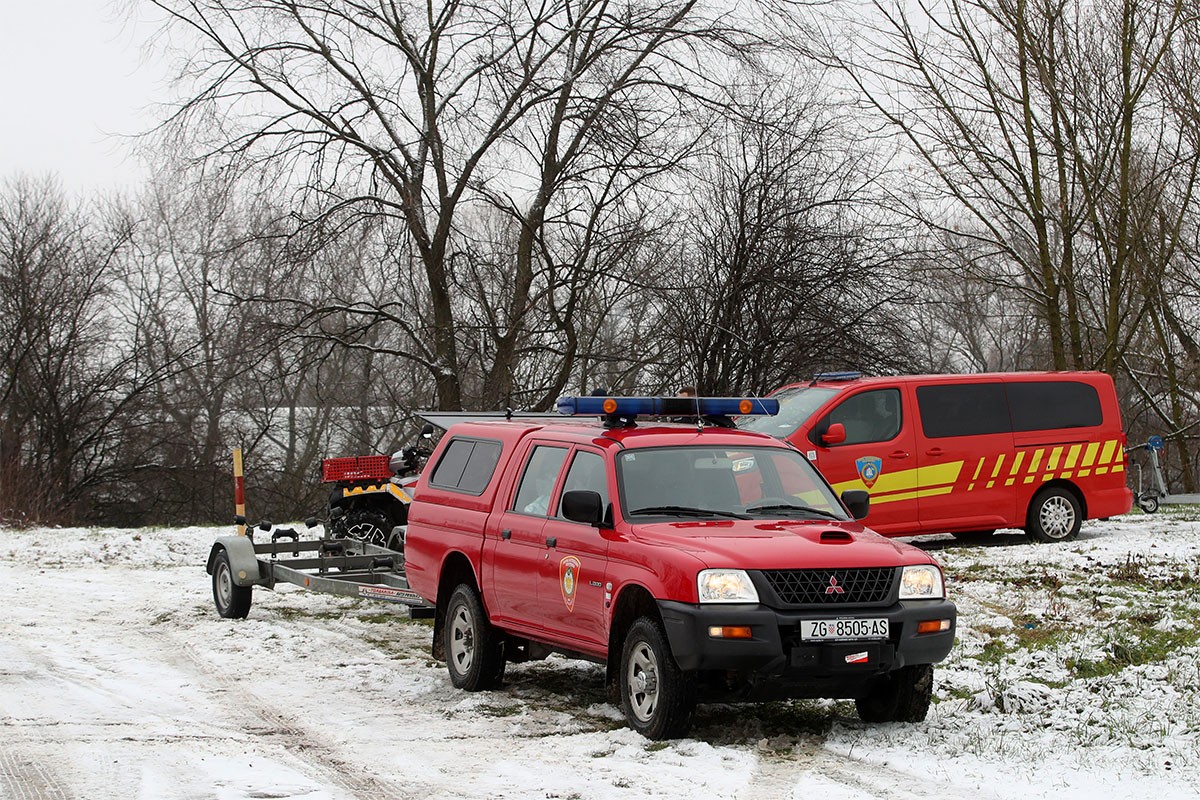 Određen pritvor majci, za djevojčicom se i dalje traga