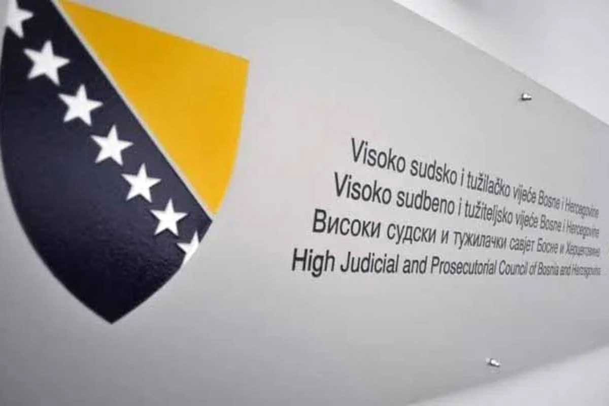 U VSTS-u i dva člana koji ne moraju biti pravnici