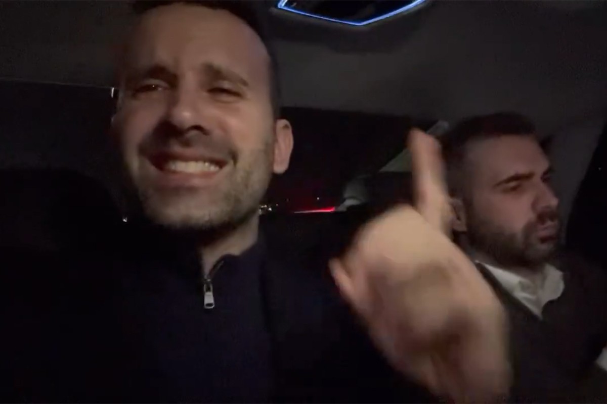 Spajić zapjevao u automobilu "God Bless the USA" (VIDEO)