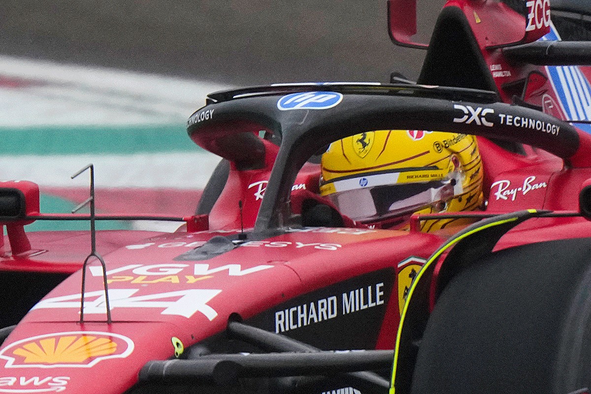 Hamilton odvezao prvi krug u Ferariju (VIDEO)