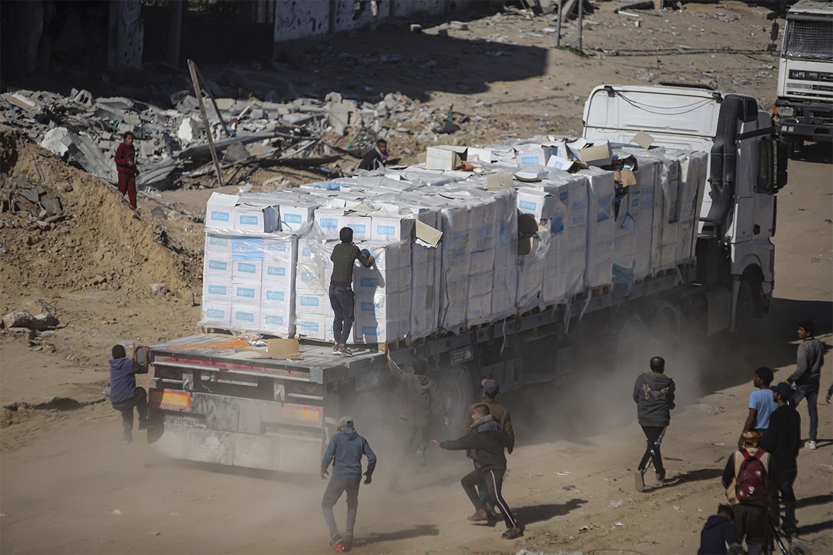 U Pojas Gaze ušlo 808 humanitarnih kamiona