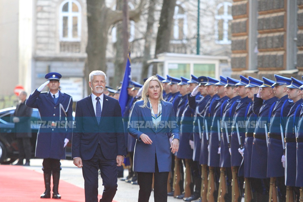 Češki predsjednik stigao u BiH, Cvijanovićeva poželjela dobrodošlicu