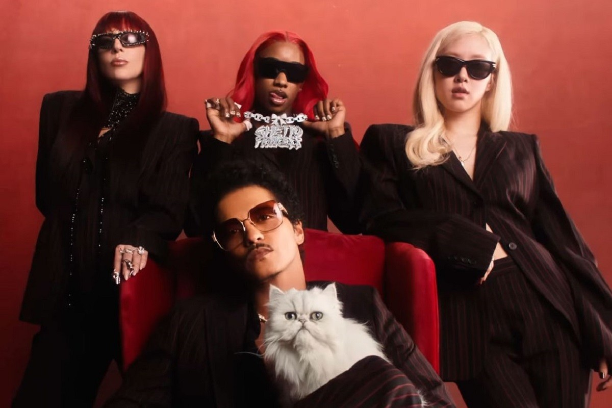 Bruno Mars i Sexyy Red objavili striptiz himnu (VIDEO)