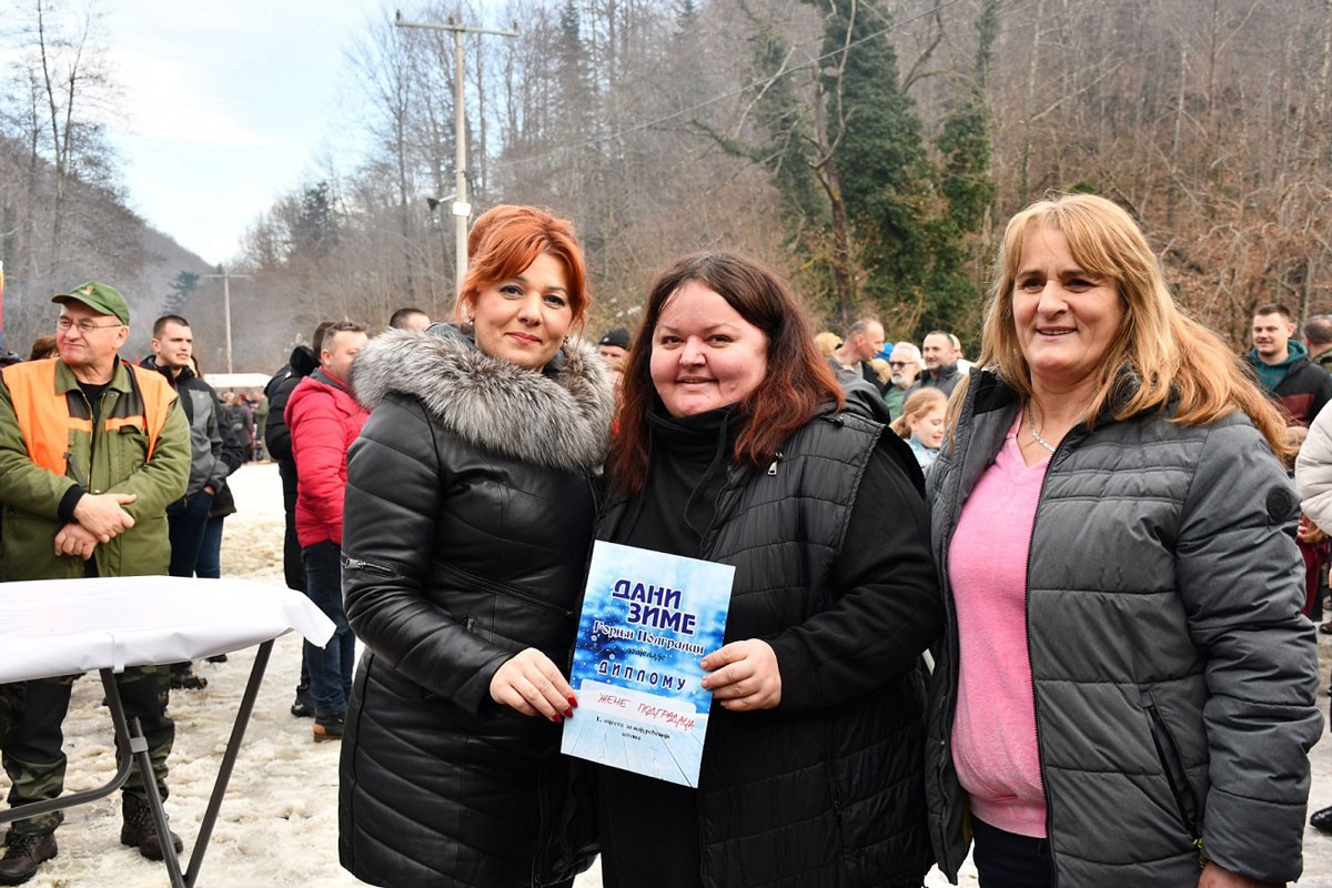 Nagrade za lovačke i riblje kotliće u Podgradcima