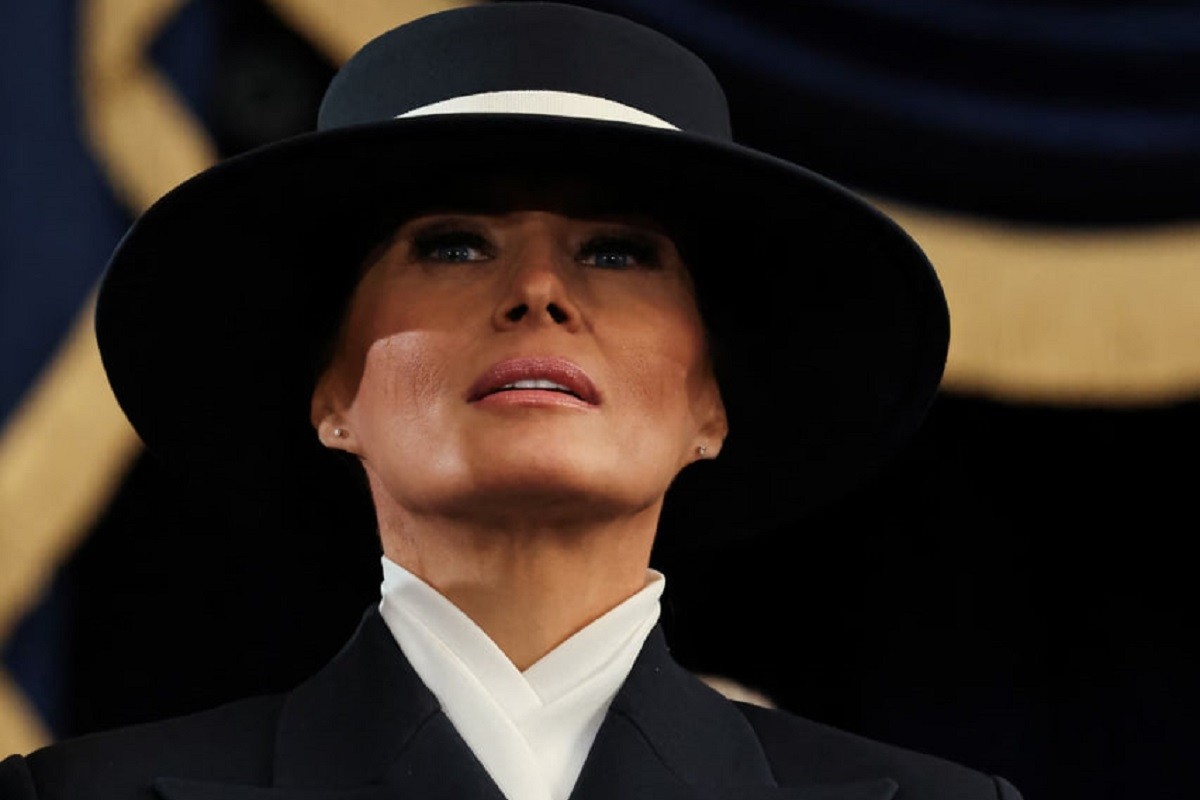 Melanija Tramp objavila zvanični portret (FOTO)