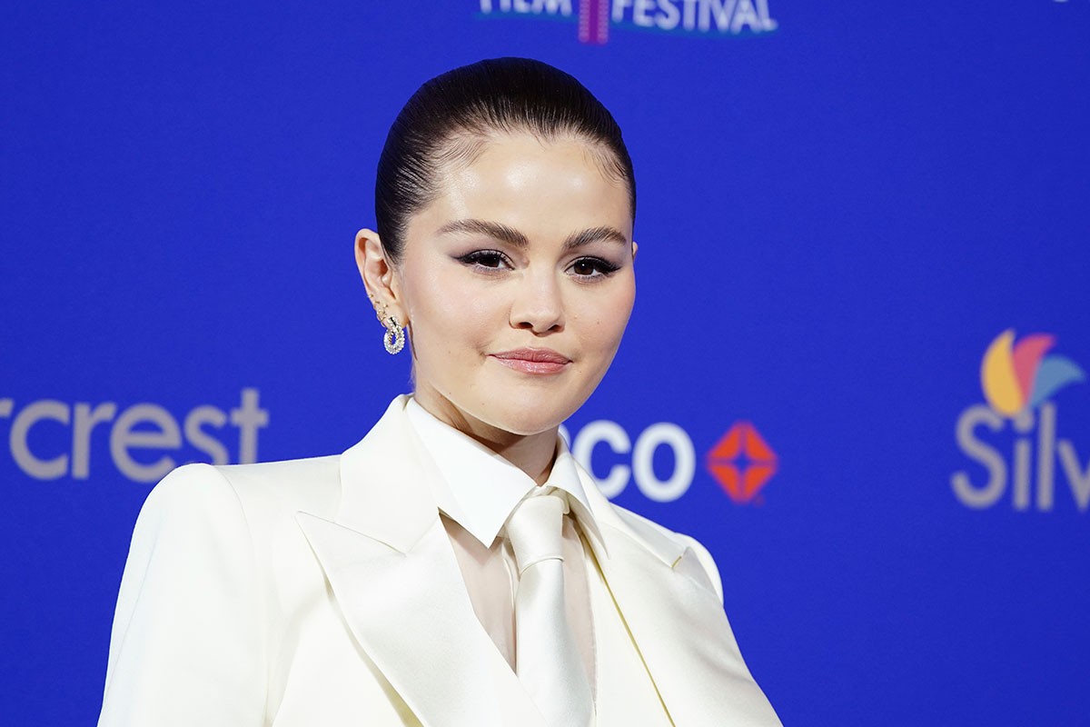 Trampove pristalice traže deportaciju Selene Gomez
