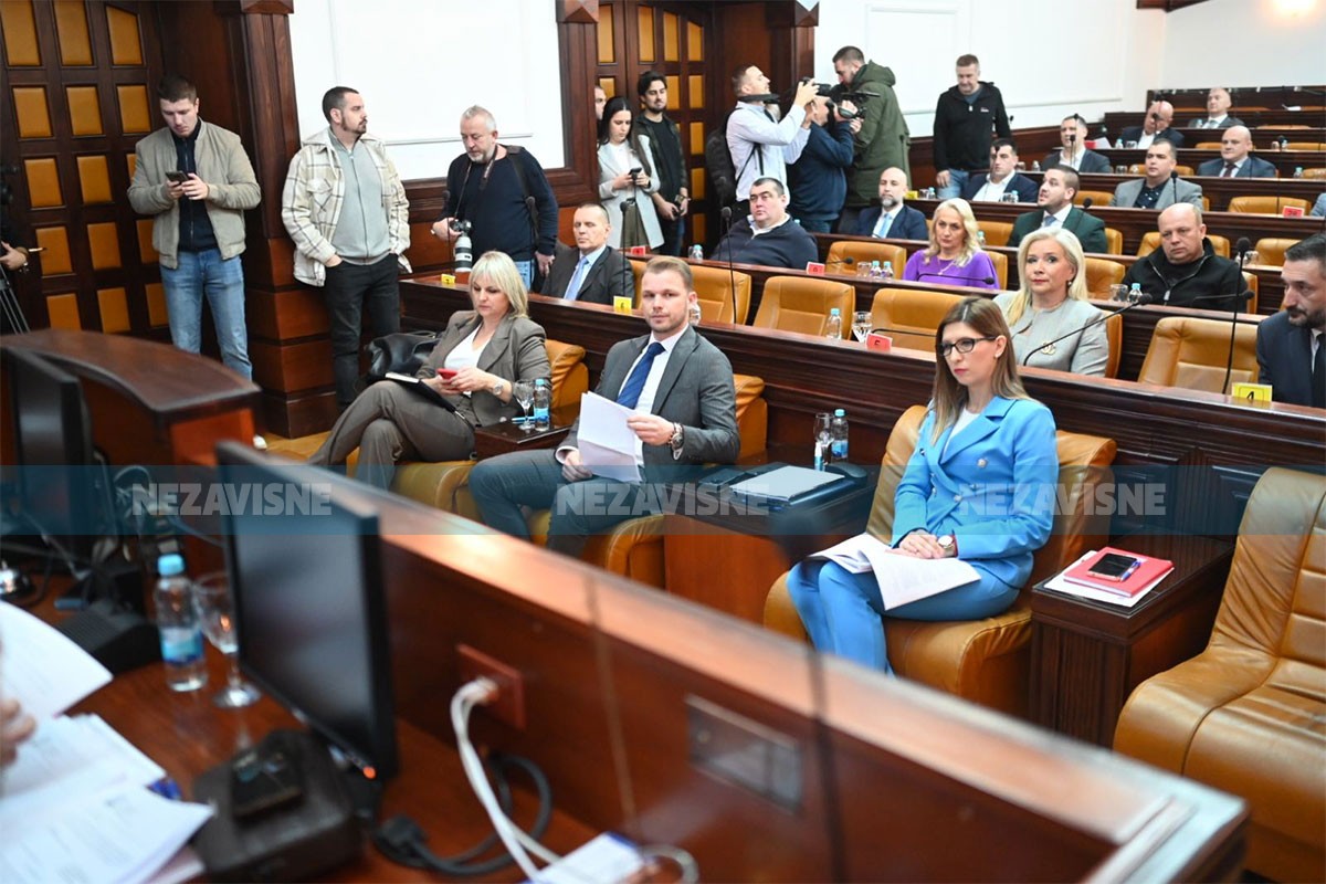 Konstituisana Skupština grada Banjaluka, Stanivuković i odbornici položili zakletvu (VIDEO)