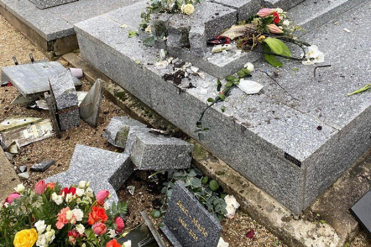 Oskrnavljena grobnica Žan-Mari Le Pena
