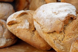 Najavljena poskupljenja hljeba u Tuzlanskom kantonu: Građani ogorčeni