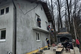 Privrednik velikog srca sanirao sedmočlanoj porodici kuću