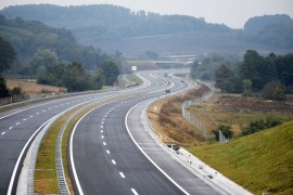 Stotine miliona KM od putarina i dalje sakupljaju prašinu