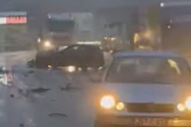 Sudar kod Doboj Juga: Dvije osobe povrijeđene (VIDEO)
