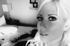 Preminula Playboyjeva zečica (FOTO)