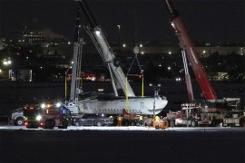 Avio-kompanija ponudila 30.000 dolara putnicima aviona koji je skliznuo ...