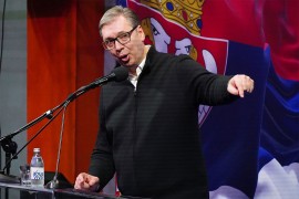 Vučić: Pozivam nastavnike i profesore da zarade platu