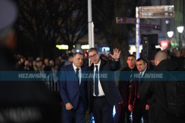Vučić stigao u Banjaluku: Dodik ga dočekao ispred Palate Republike ...