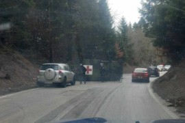 Prevrnulo se vojno vozilo OS BiH, hitna naišla i ukazala pomoć vozaču