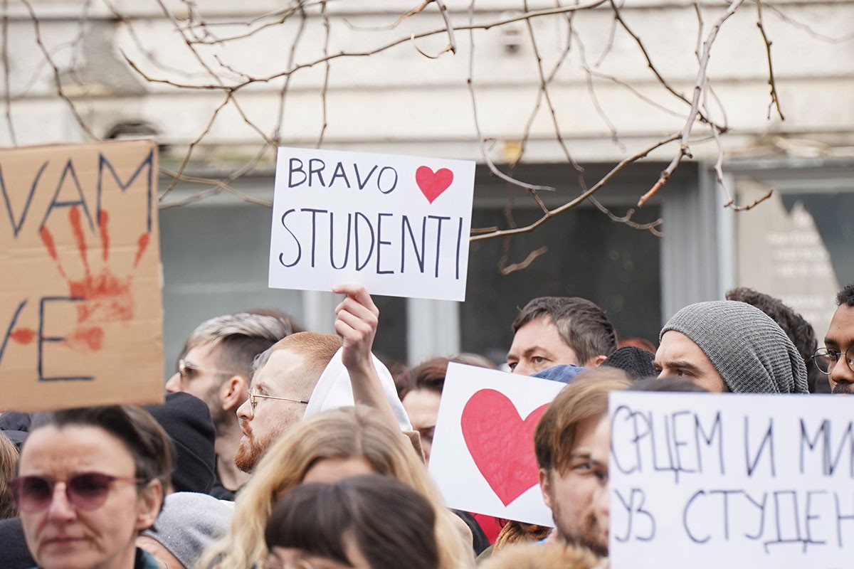 Zagrebački i splitski studenti podržali kolege iz Srbije: "Ona se budi" (FOTO)
