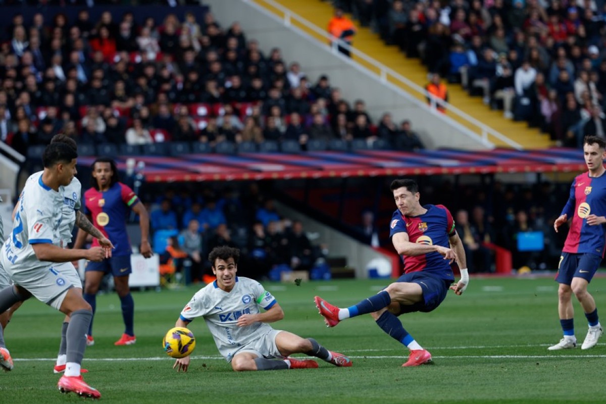 Alaves namučio Barselonu: Levandovski strijelac