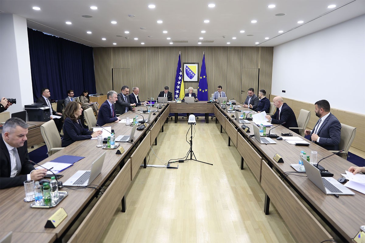 Savjet ministara skinuo sa dnevnog reda Zakon o Sudu BiH