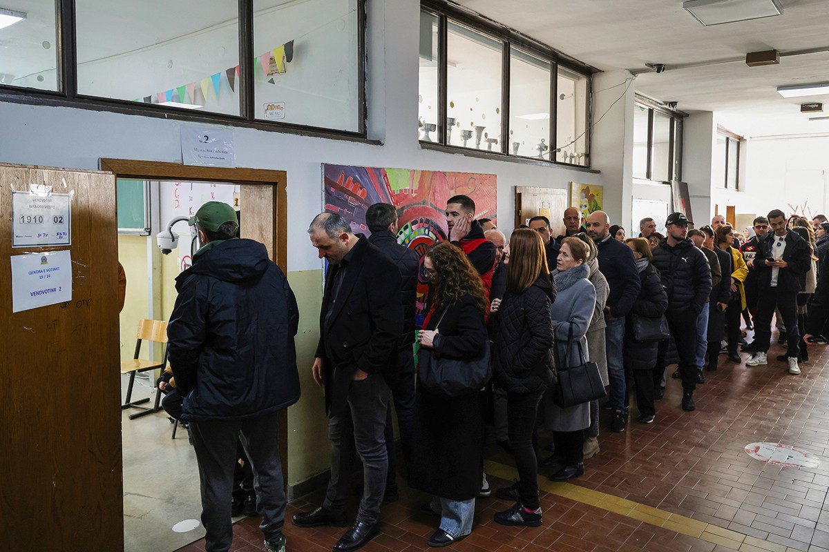Izlazne ankete na KiM: Niko neće moći sam da formira vladu