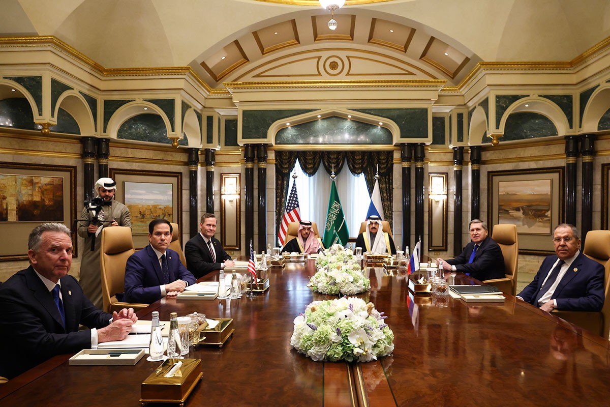 Počeo sastanak Rusa i Amerikanaca o Ukrajini (VIDEO)