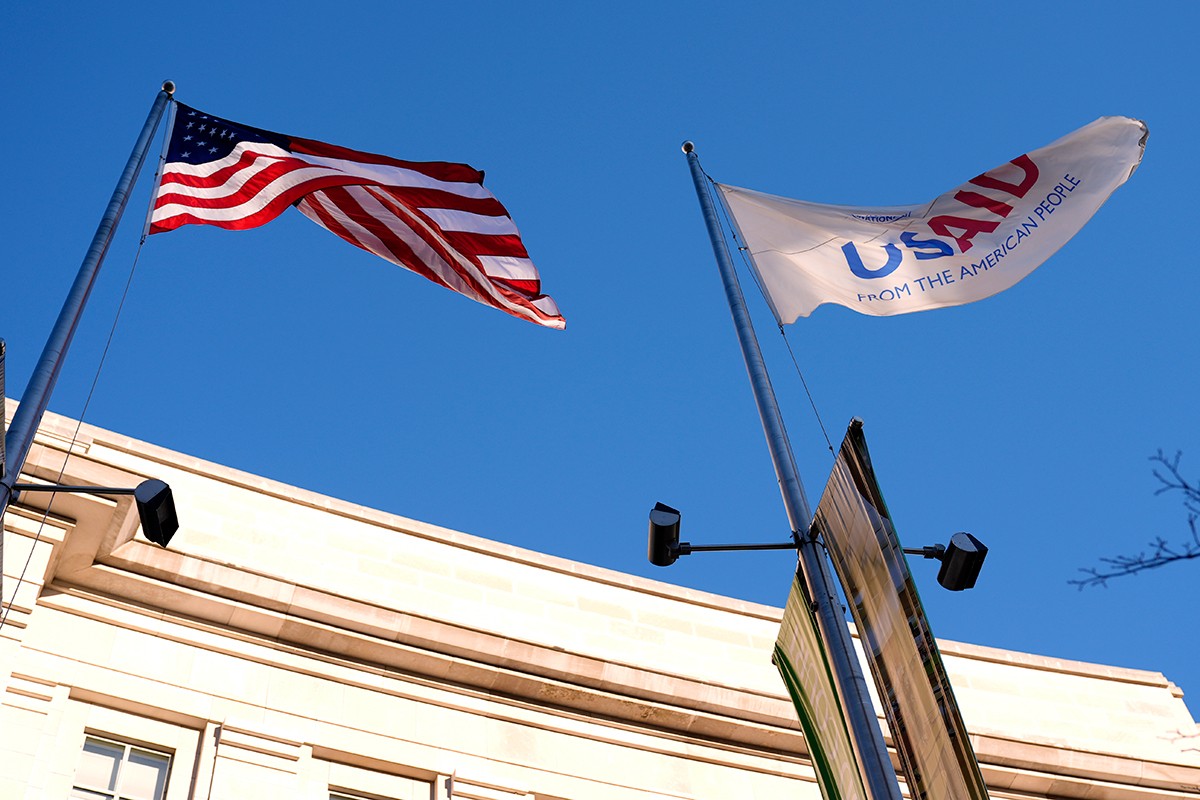 Zaposlenima u USAID-u kasne plate