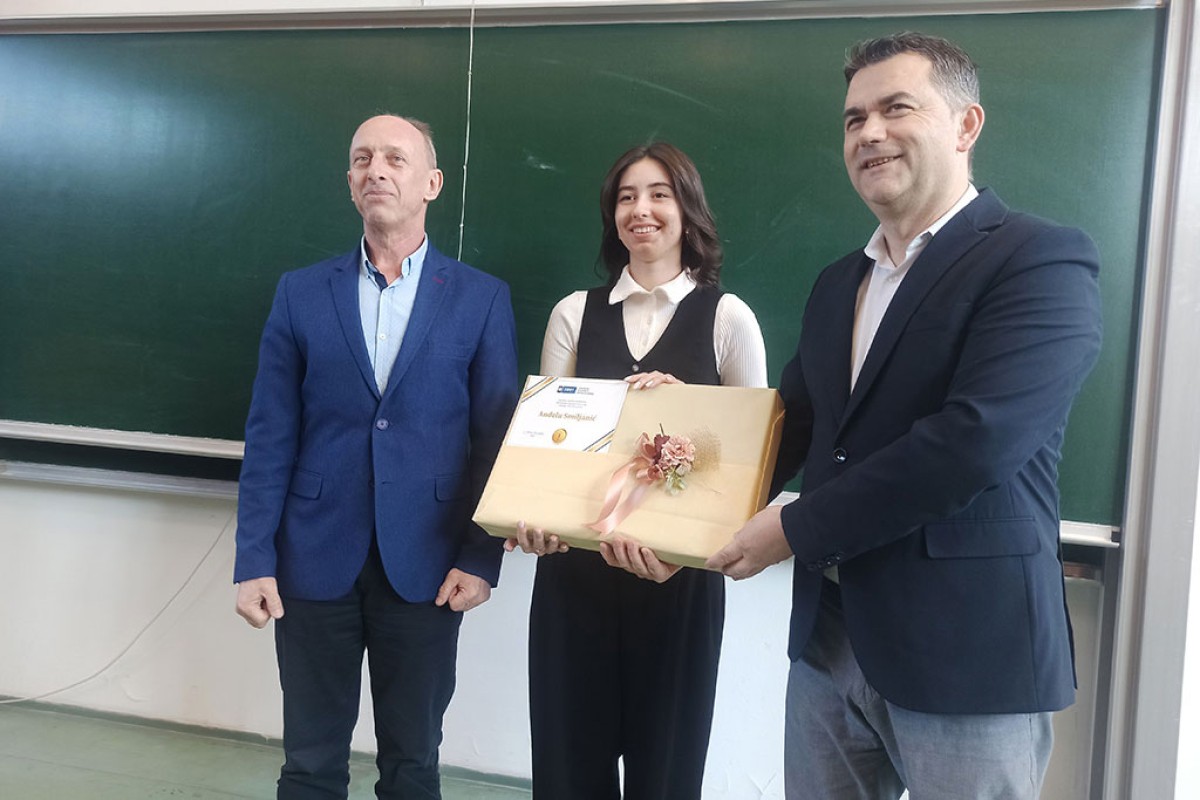Udruženje ekonomista RS Swot nagradilo najboljeg studenta