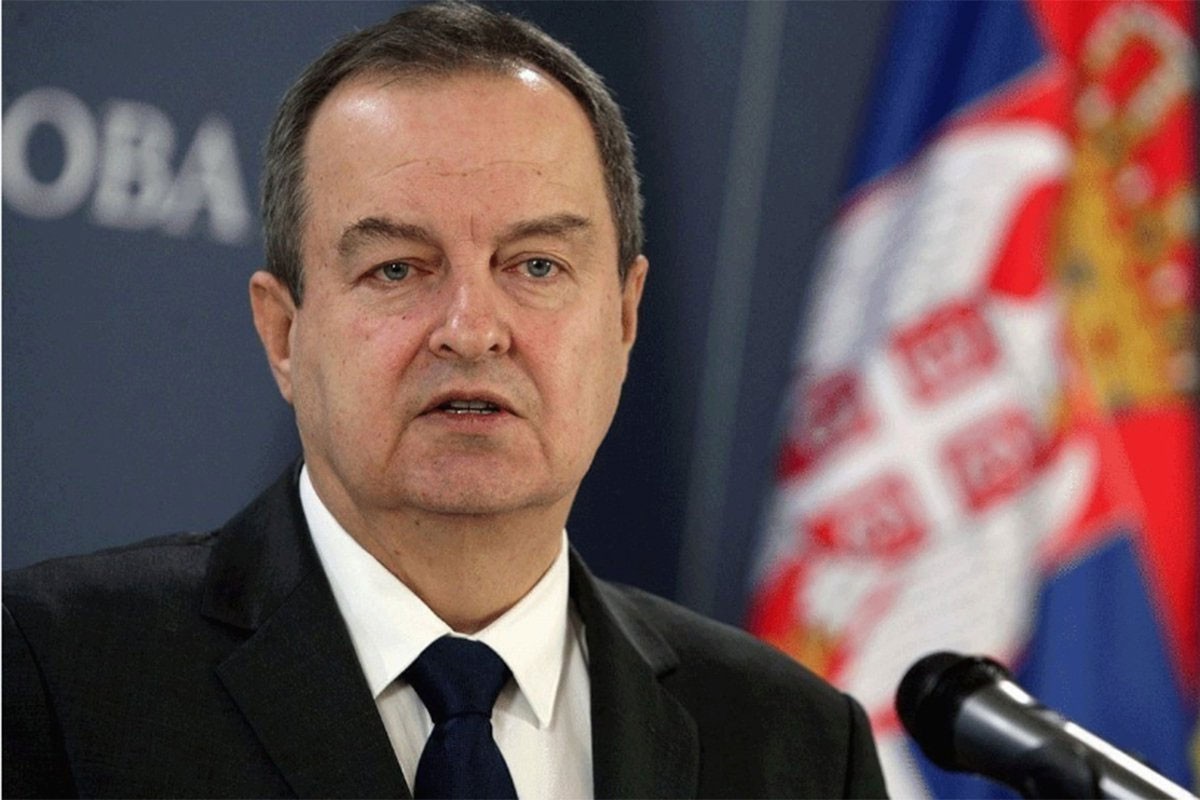 Dačić se oglasio nakon što je zemlja zatrpala radnike i spasioca