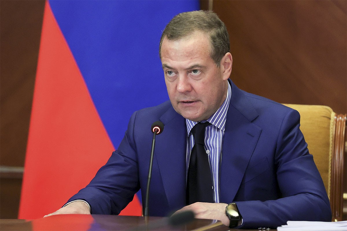 Medvedev nakon Trampove kritike Zelenskom: "Glasno bih se nasmijao"