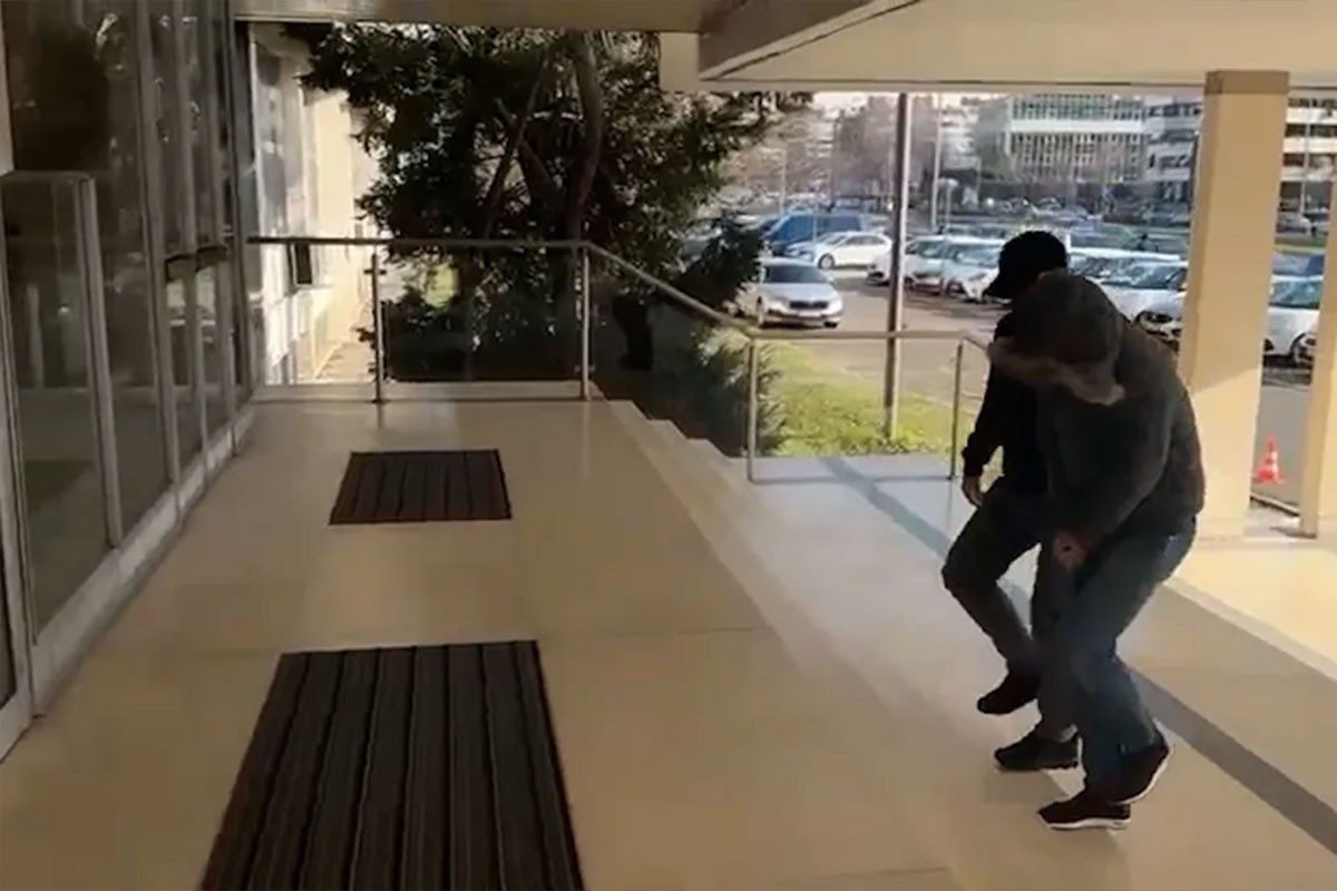 Nemanja Stajić živio u luksuzu: Od činovničke plate kupio stan na Dedinju (VIDEO)