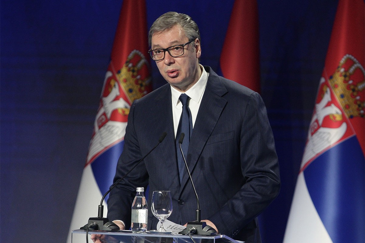 Vučić o tragediji u Novom Sadu: "Nadstrešnica nije pala zbog korupcije"