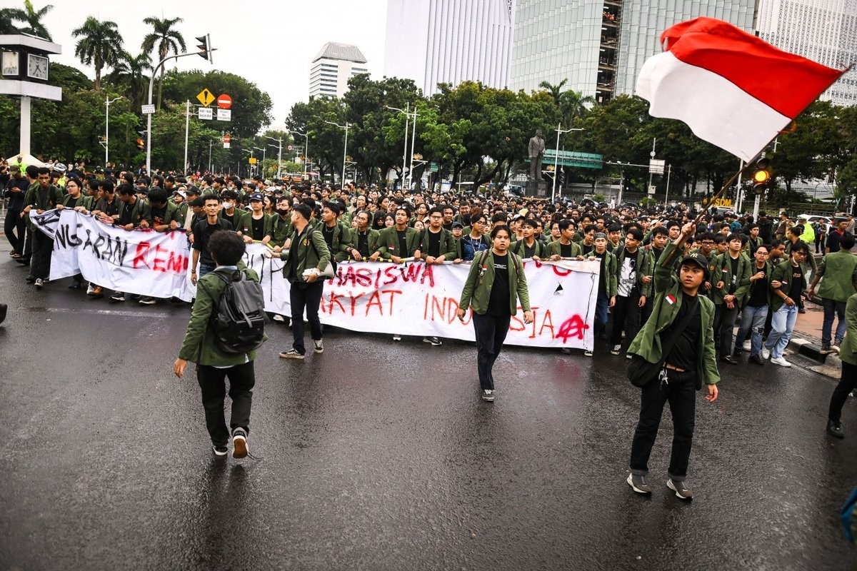 Hiljade studenata na ulicama gradova u Indoneziji