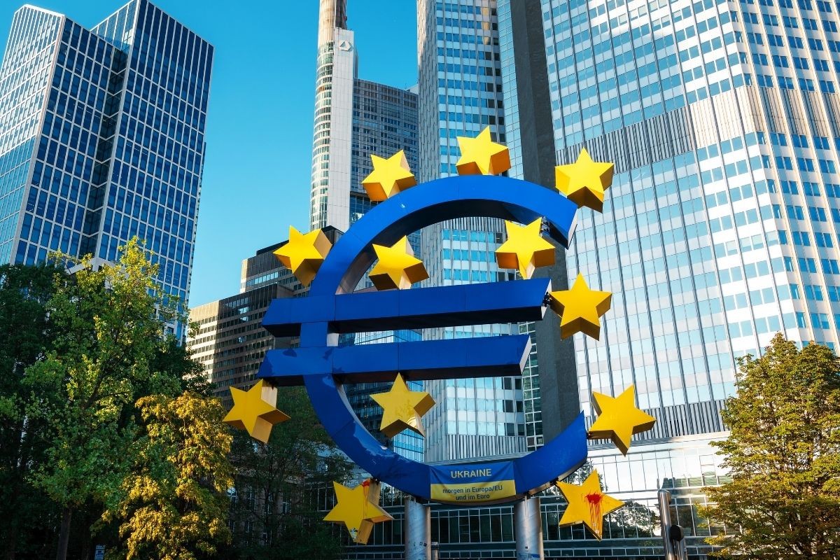 Moguć pad kamate ECB na dva odsto do ljeta