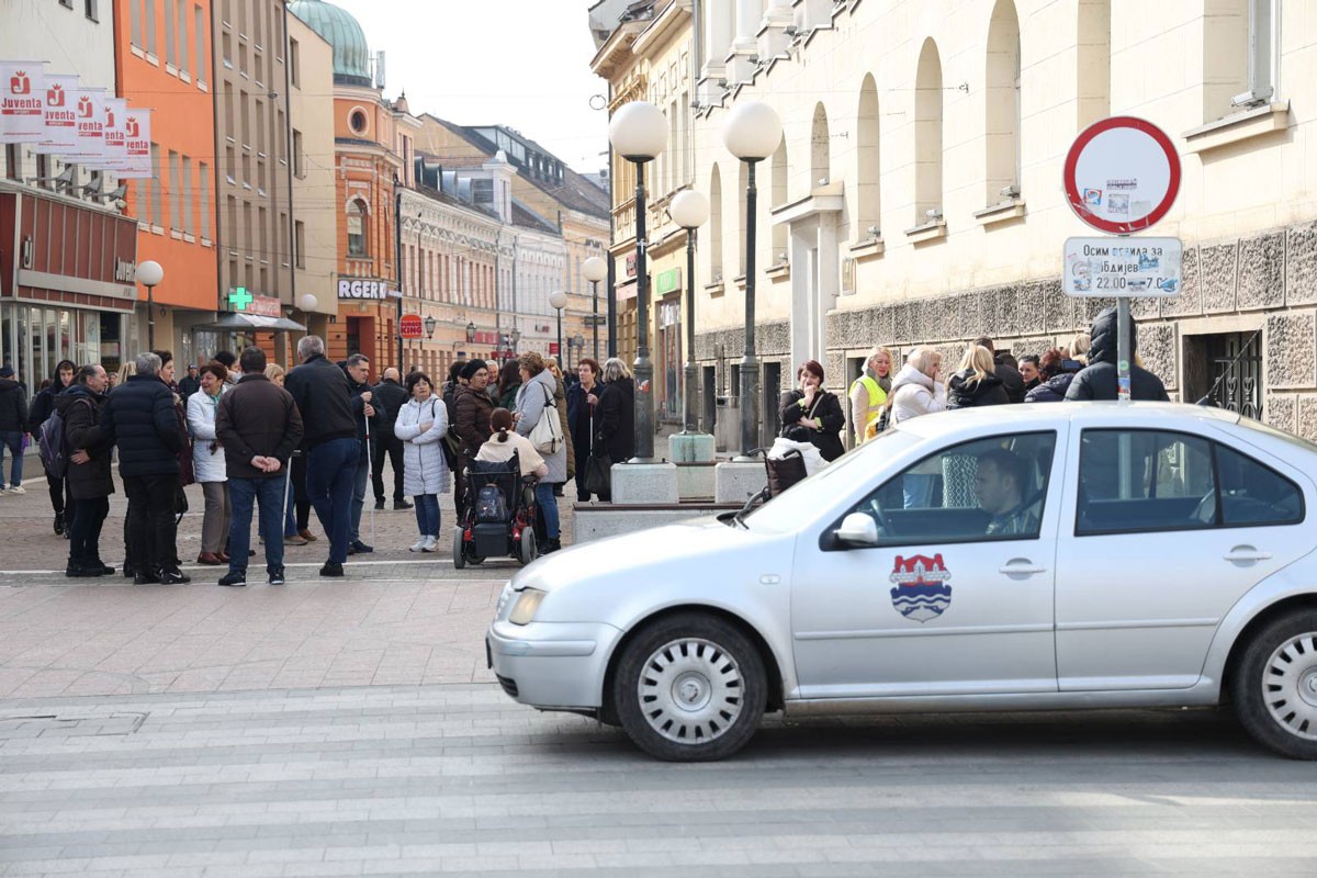 Protest u Banjaluci: Personalni asistenti i njegovatelji traže svoja prava