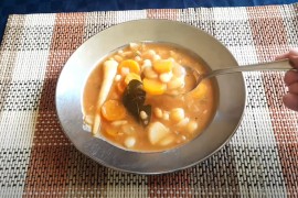 Posni pasulj na vodi je recept koji svi obožavamo