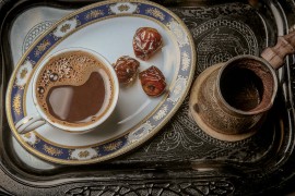 Turkinja pokazala kako se, zaista, kuva turska kafa (VIDEO)