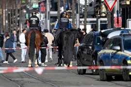 Opsadno stanje u Manhajmu: Dvoje mrtvih i 25 povrijeđenih u ...