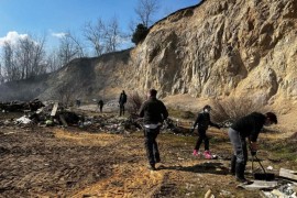 Mještani zasukali rukave i očistili ogromnu divlju deponiju