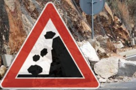 Povećana opasnost od odrona na putu