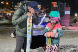 Osmogodišnja Novosađanka nagrađena kao tristahiljaditi skijaš na ...