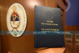Pogledajte radnu verziju novog Ustava Republike Srpske (FOTO)