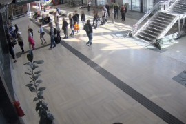 Objavljeni novi snimci pada nadstrešnice: Zgrada bila gradilište ...