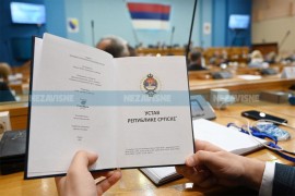 Da li je 30 dana dovoljno za raspravu o ustavu Srpske?